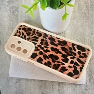SHEIN Leopard Print Phone Case - Black and Brown